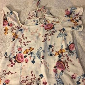 💗Gorgeous Boutique Shirt